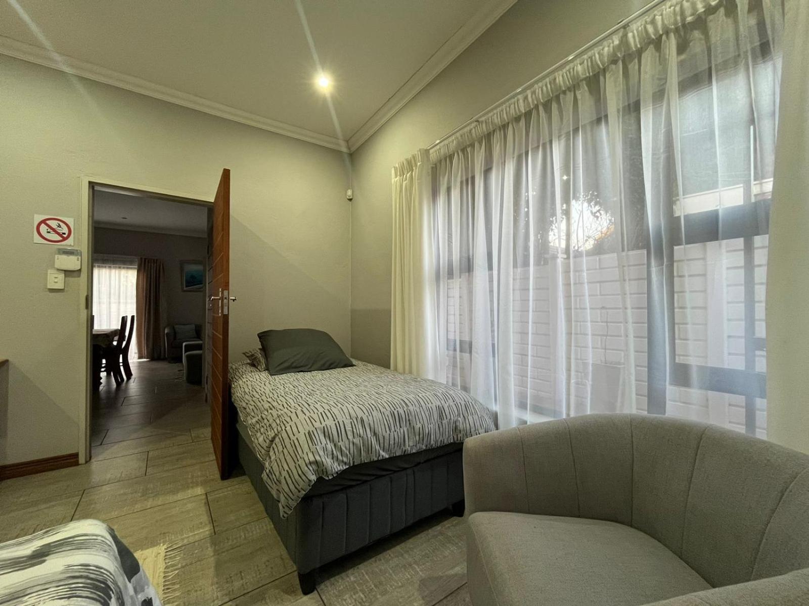 Douwe Cottages Pretoria Exterior photo