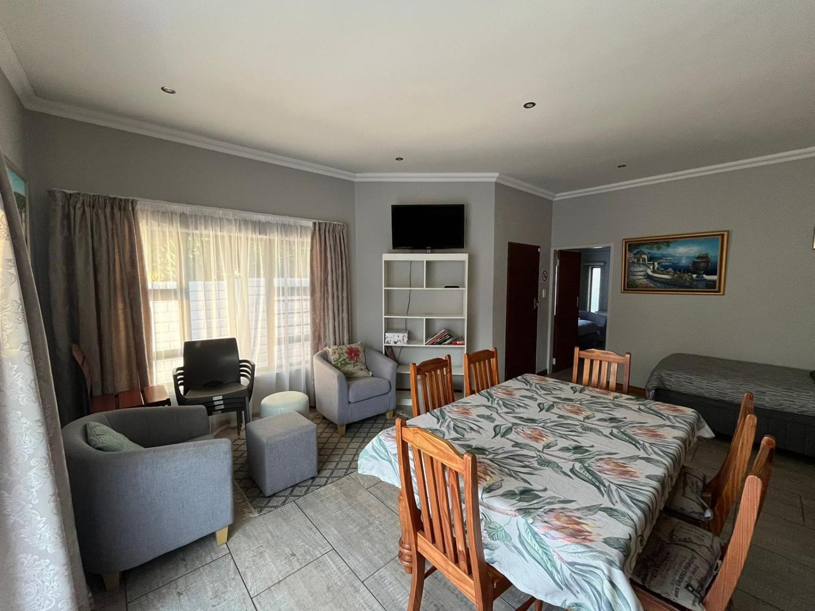 Douwe Cottages Pretoria Exterior photo